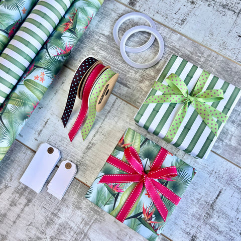 Reversible Bird of Paradise Gift Wrapping Set